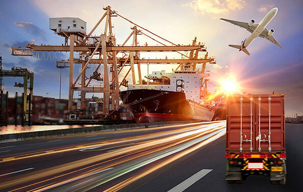 Darstellung von Logistiklösungen wie Luftfracht, Seefracht und LKW-Fracht